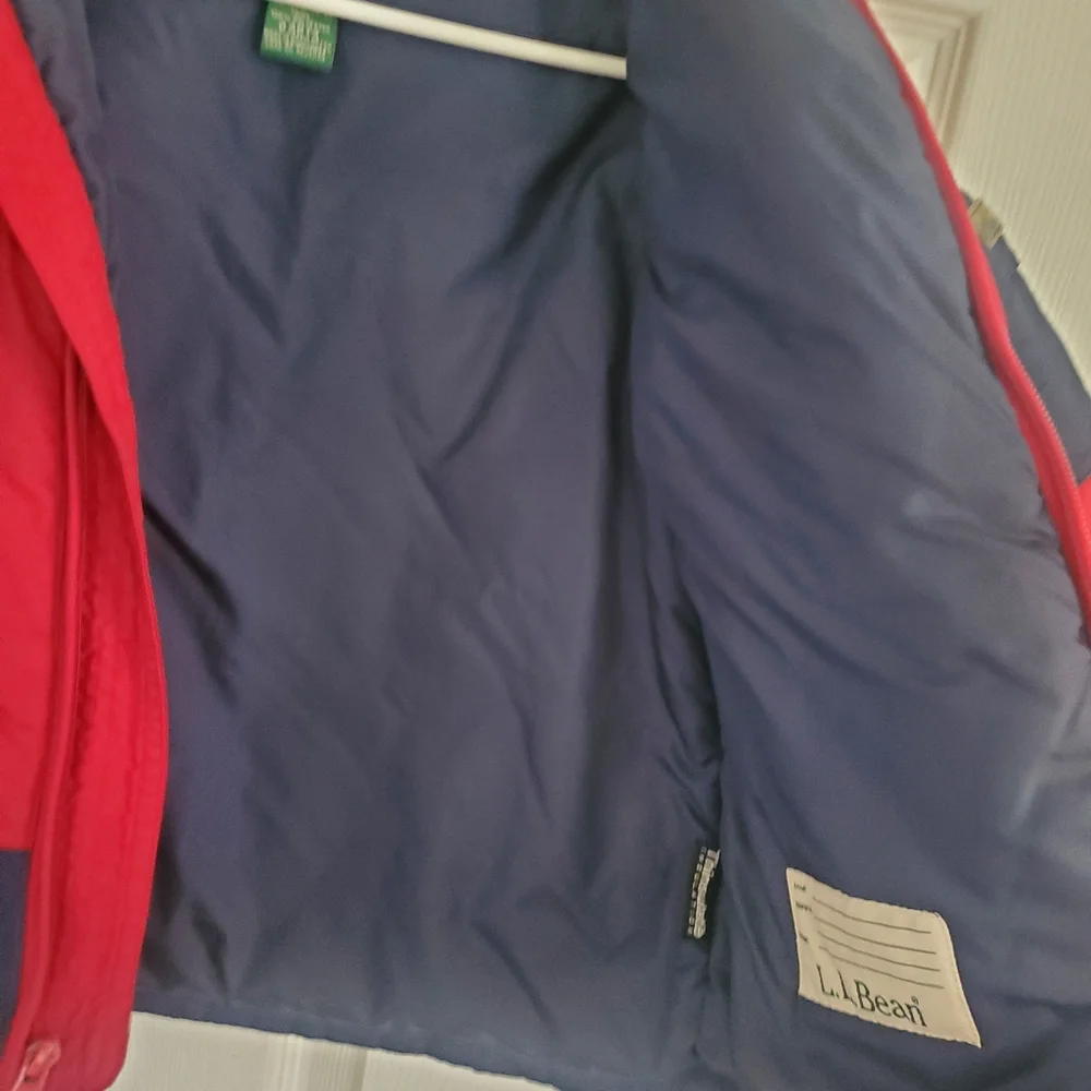 L.L. Bean Kids Red and Navy Puffer Jacket Size 5/6